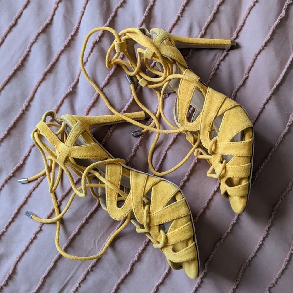 New Banana Republic lace up heels